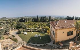 Villa La Lumia B&b Suites&apartments  2*